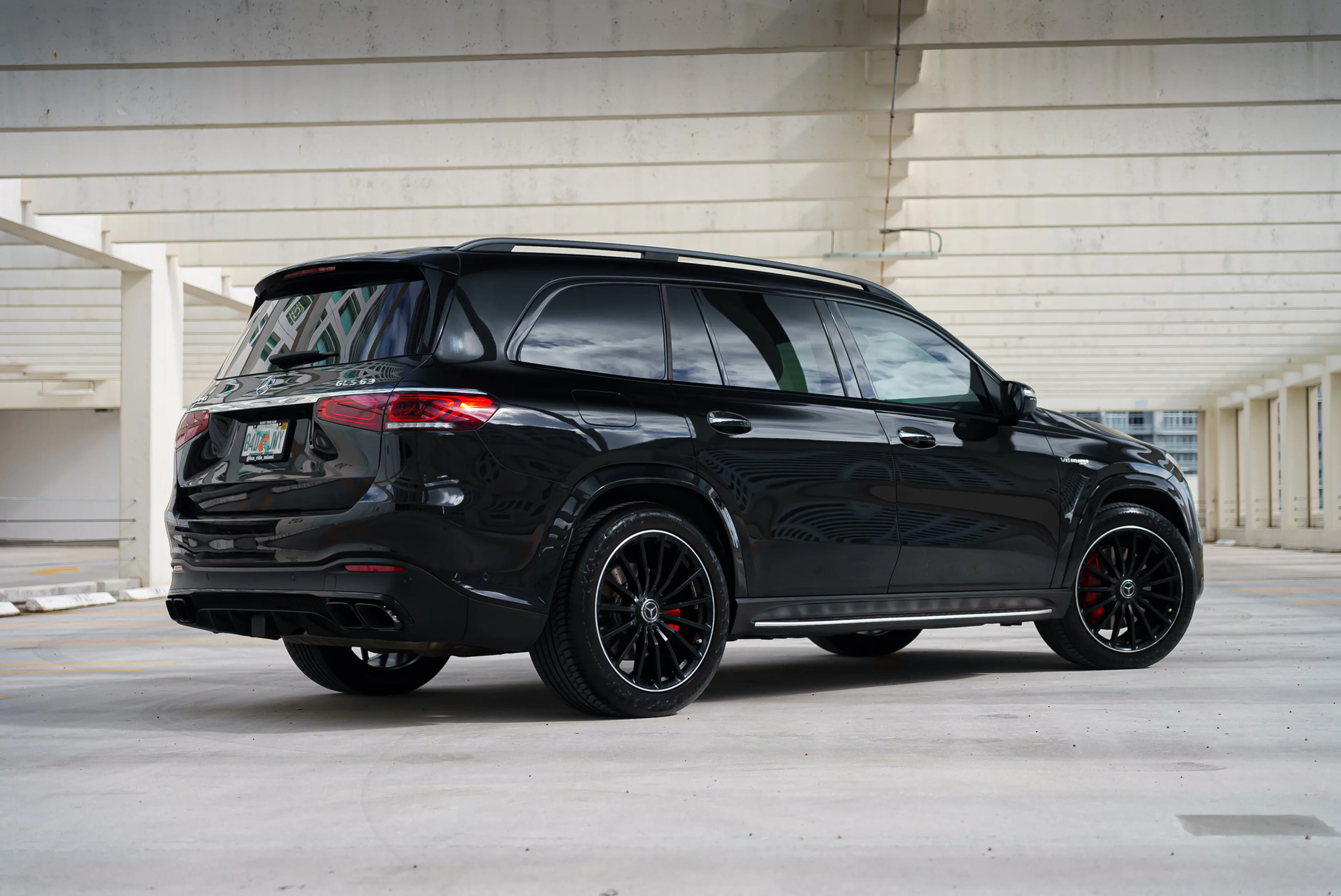 Mercedes-Benz GLS 63 AMG Black — photo 8