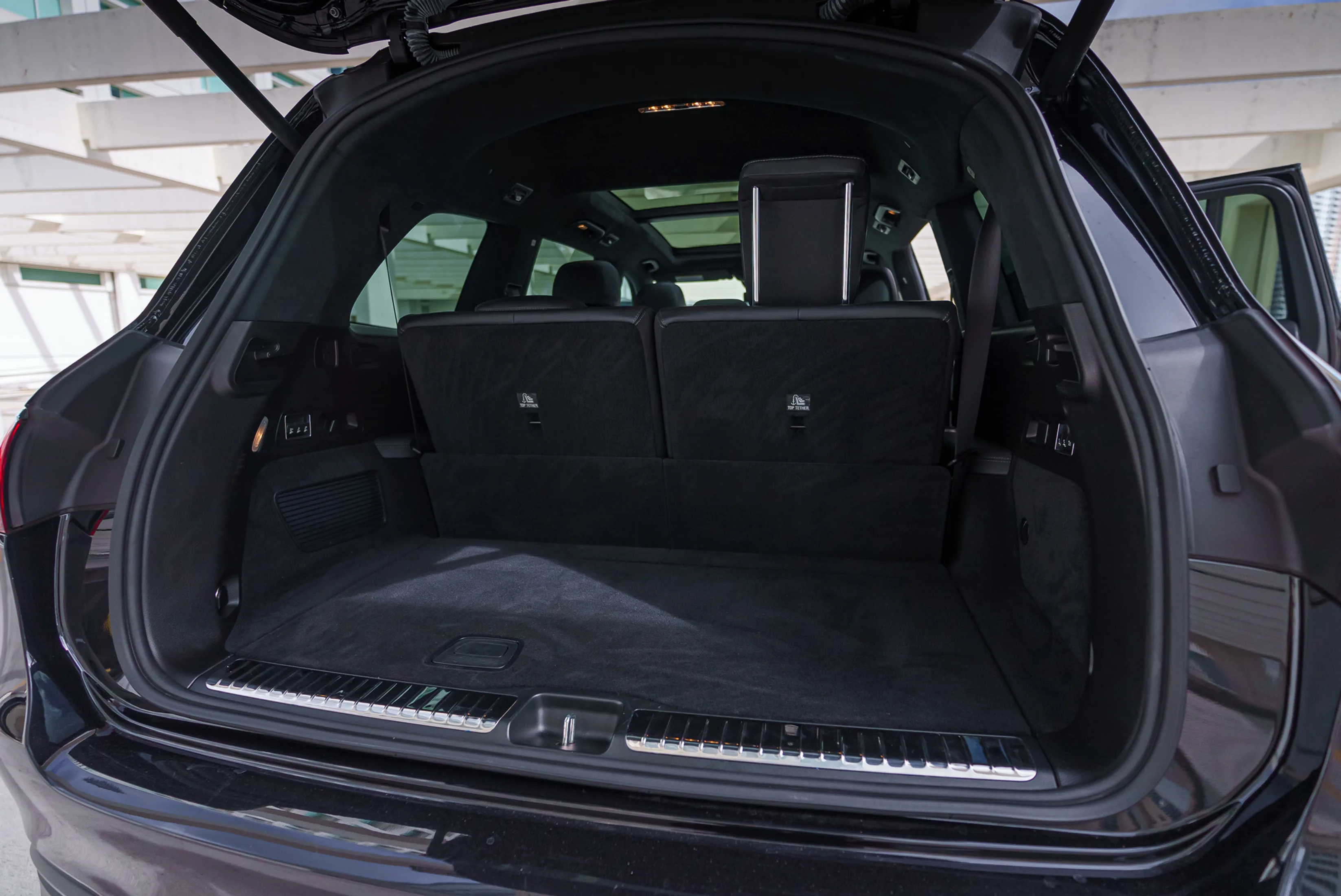 Mercedes-Benz GLS 63 AMG Black — photo 14