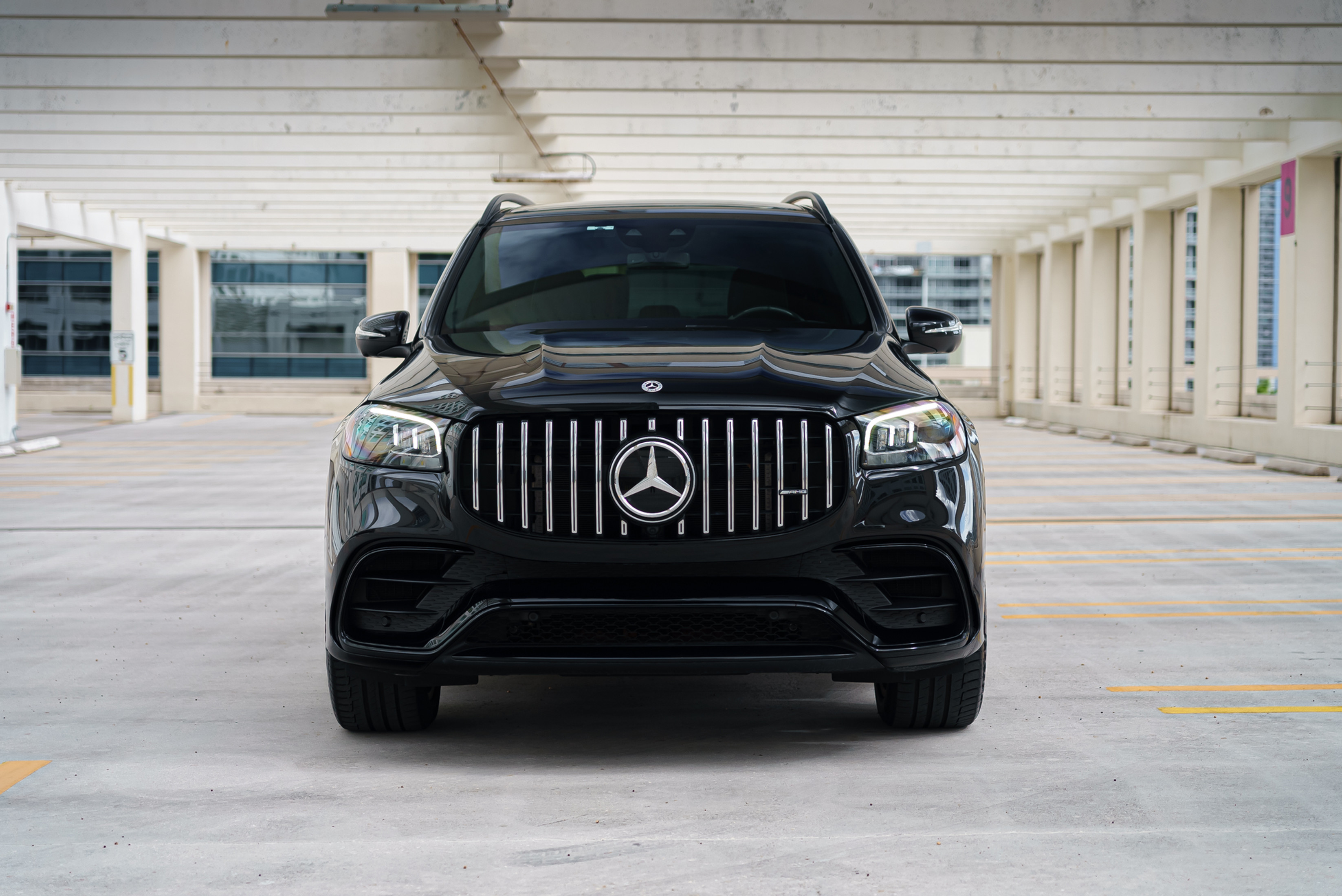 Mercedes-Benz GLS 63 AMG Black — interior dashboard
