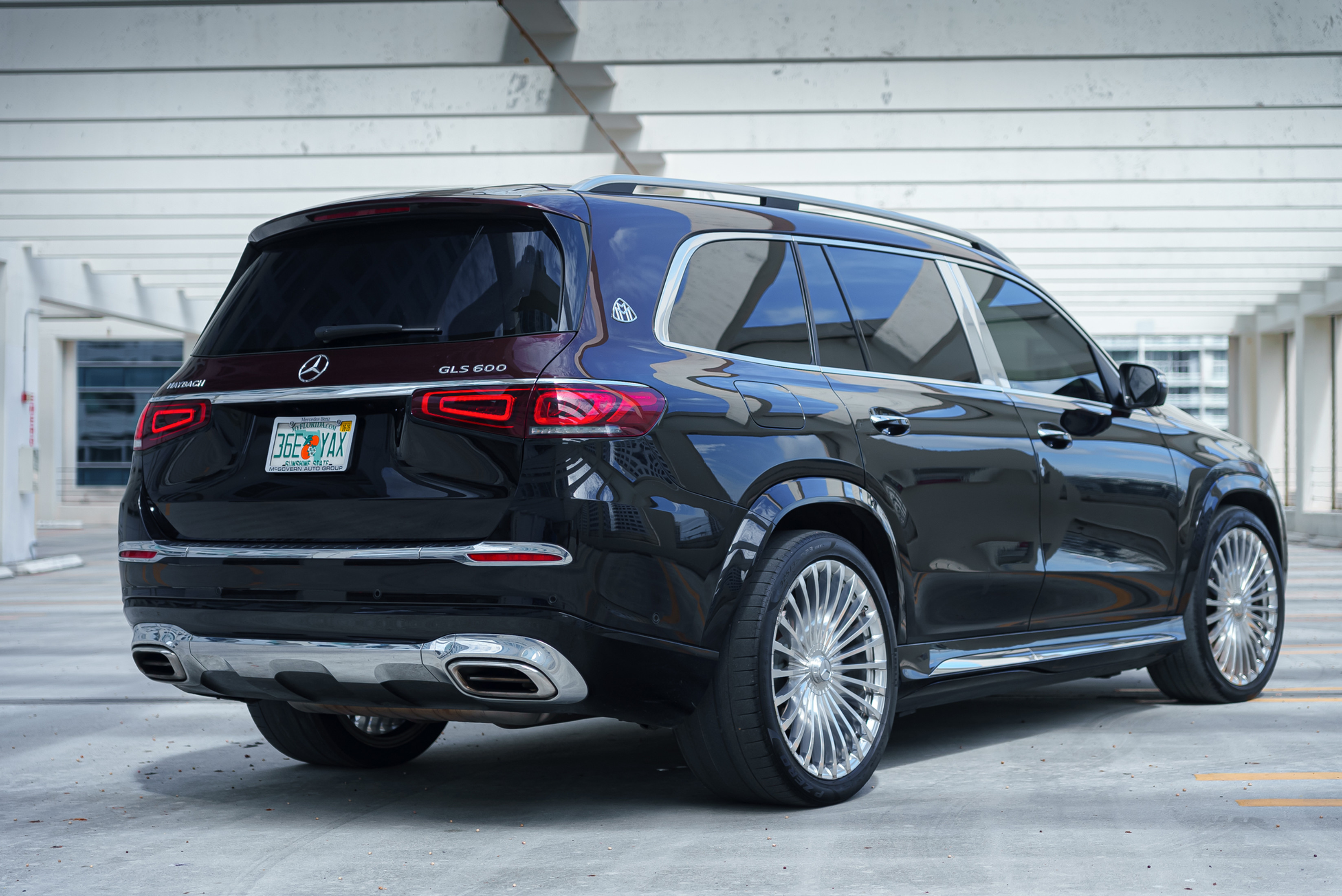 Mercedes-Benz Maybach GLS 600 Black — photo 6