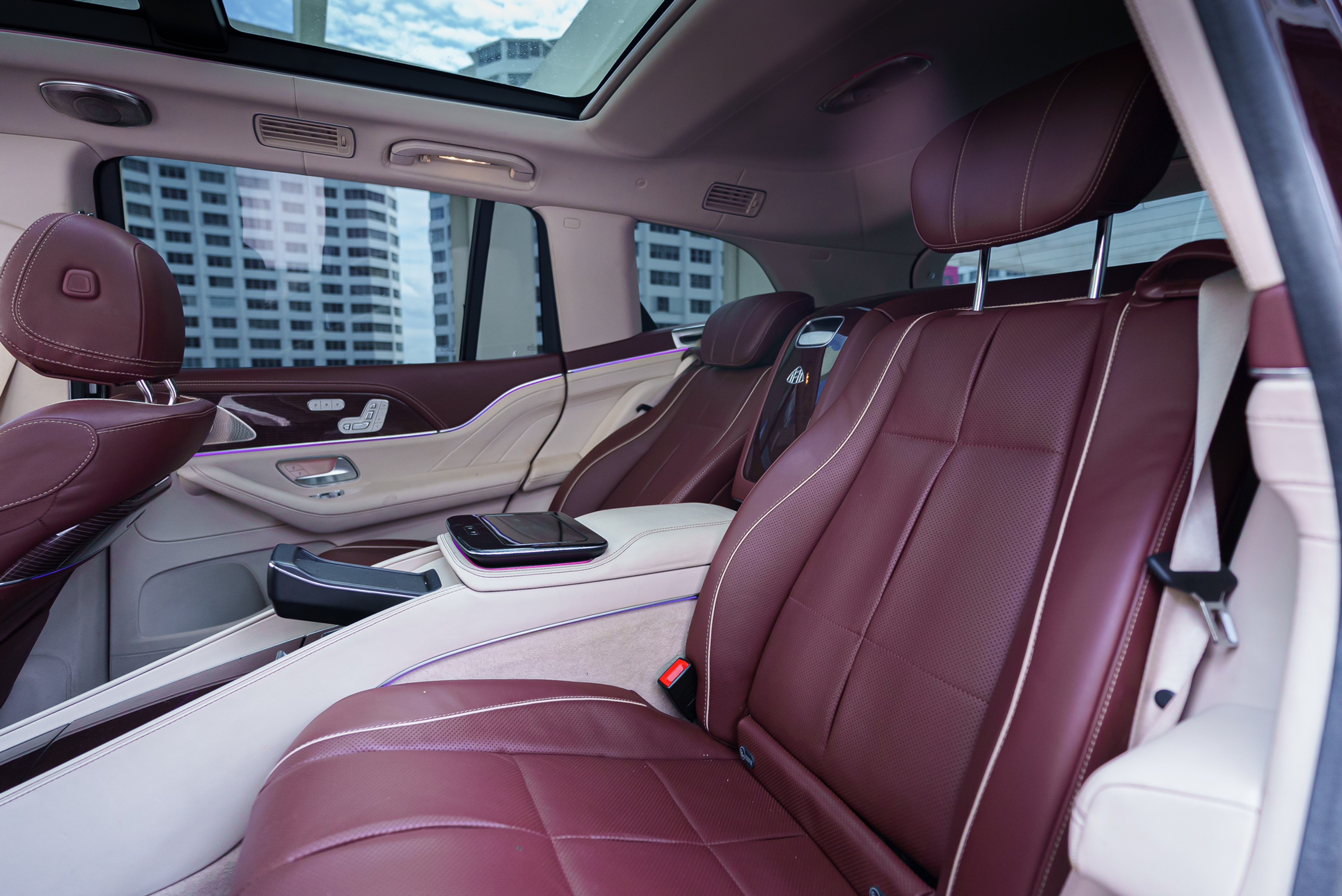 Mercedes-Benz Maybach GLS 600 Black — photo 10