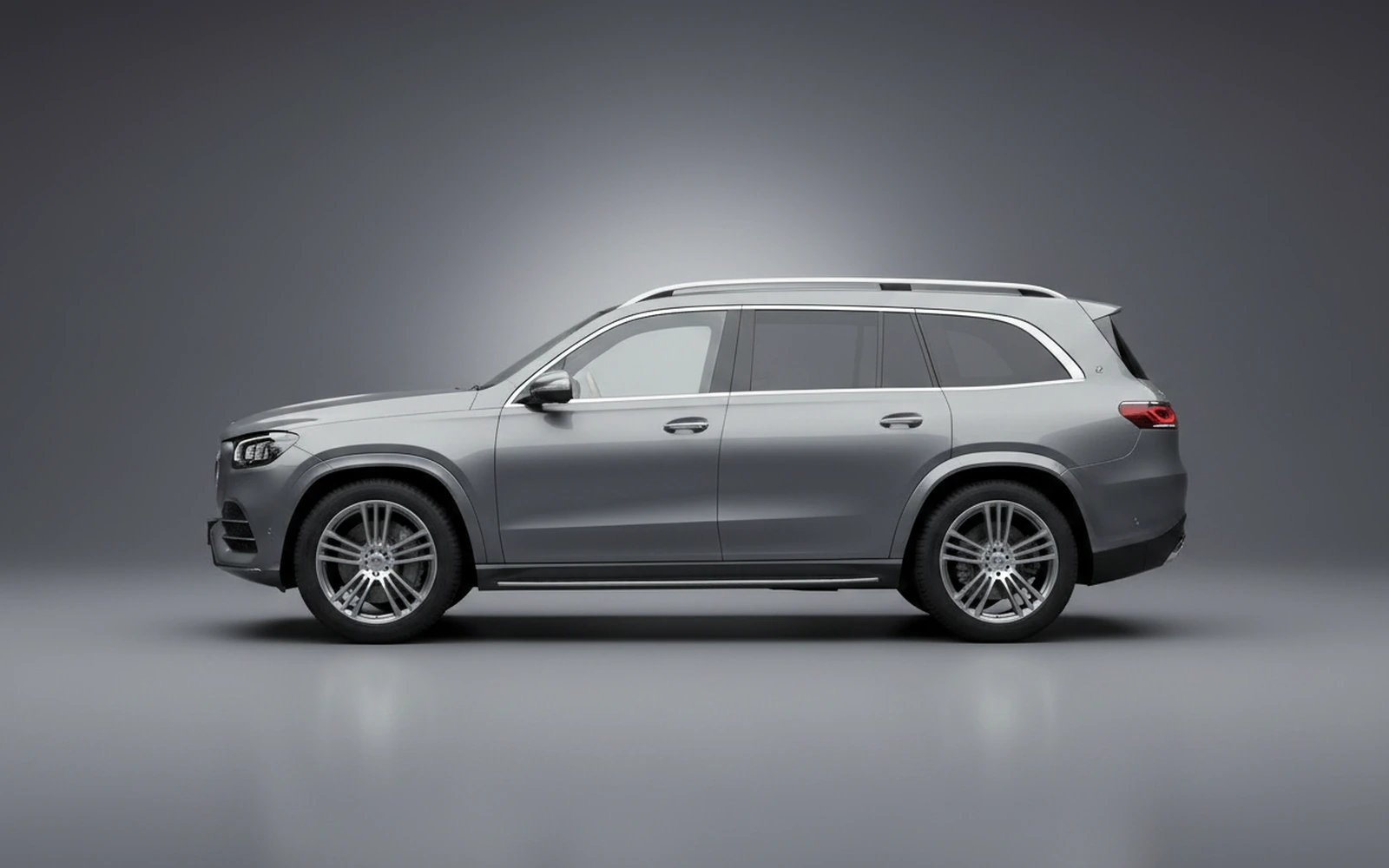 Mercedes-Benz Maybach GLS 600 Grey 2022 — exterior rear view