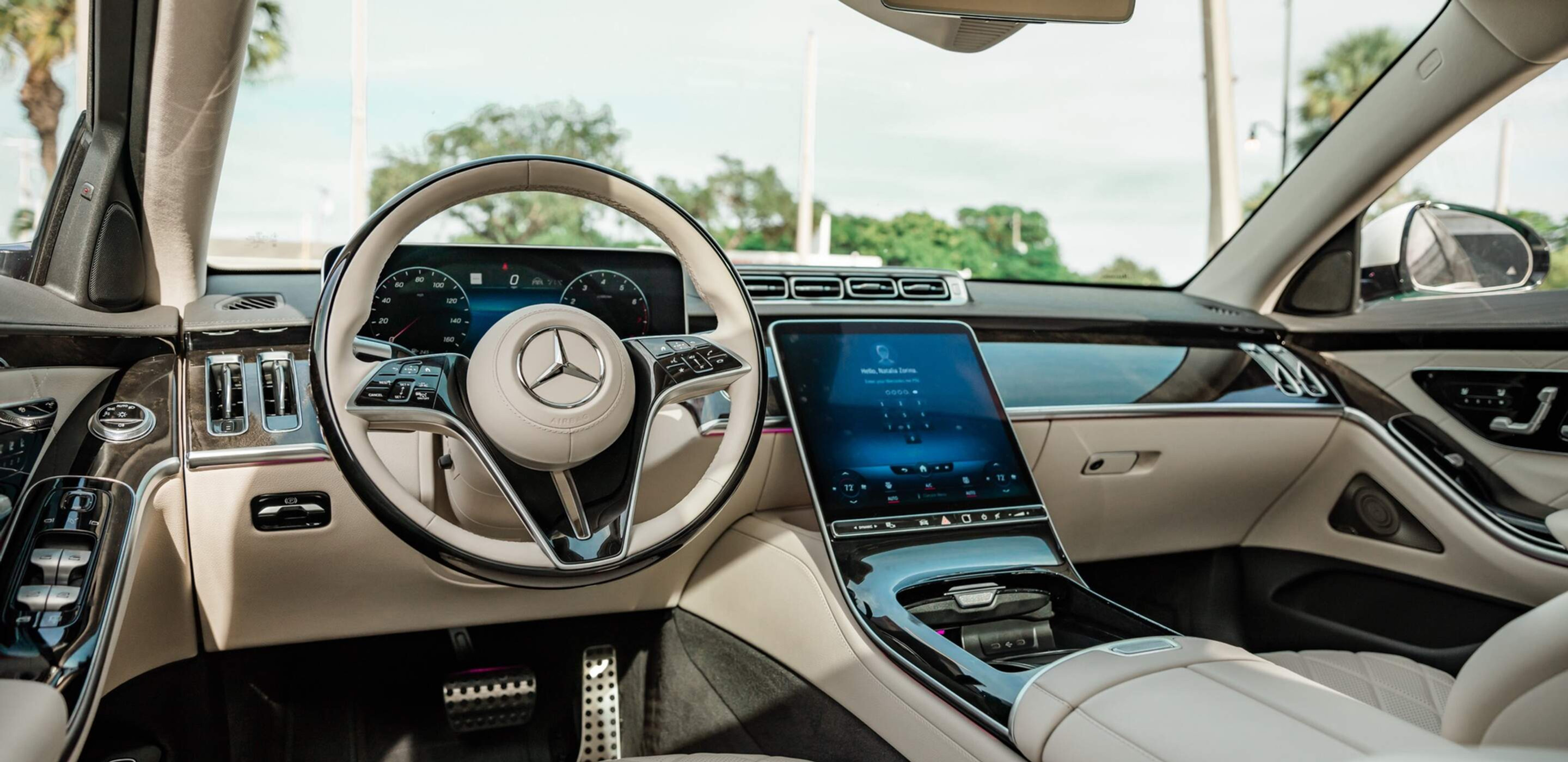 Mercedes-Benz S580 Black 2021 — exterior side view