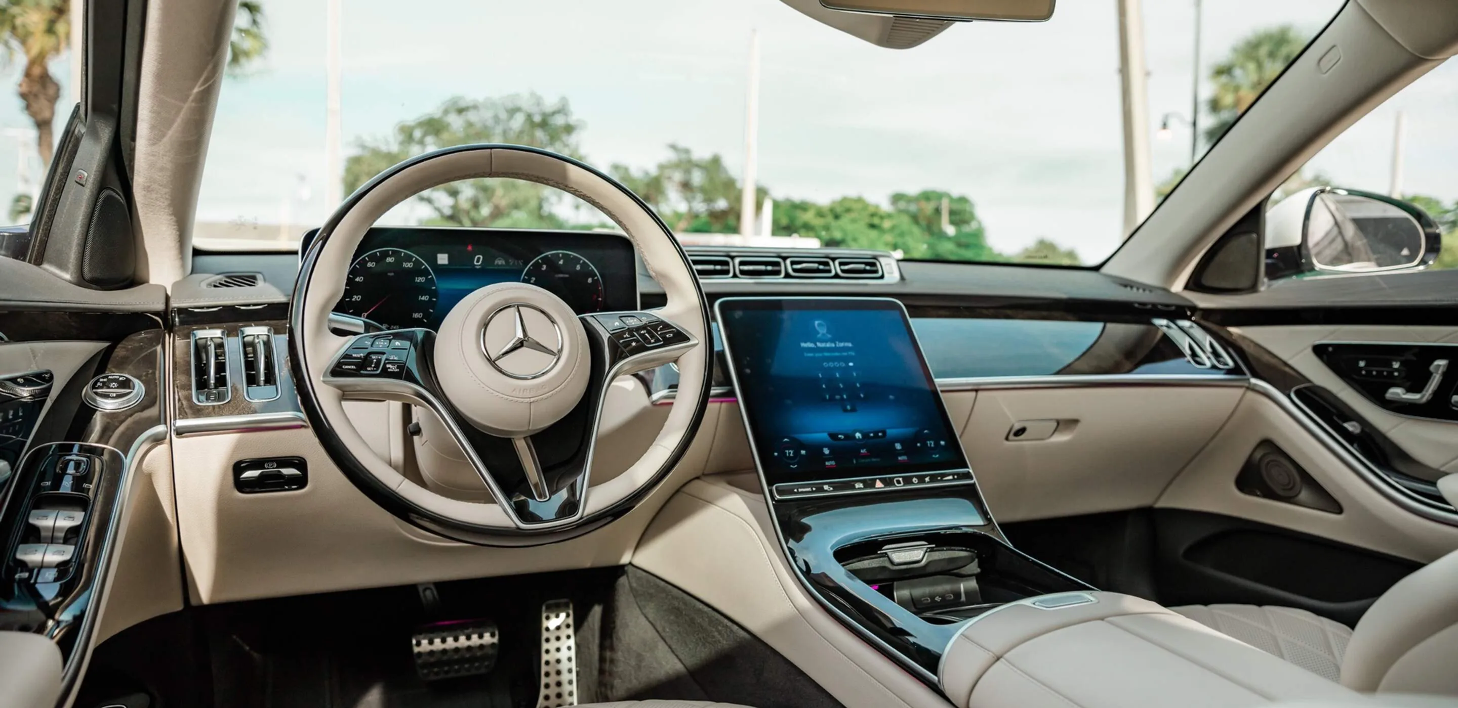 Mercedes-Benz S580 Black 2021 — exterior side view