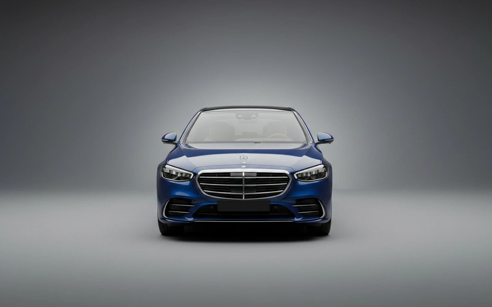 Mercedes-Benz S580 Blue 2021 — exterior side view