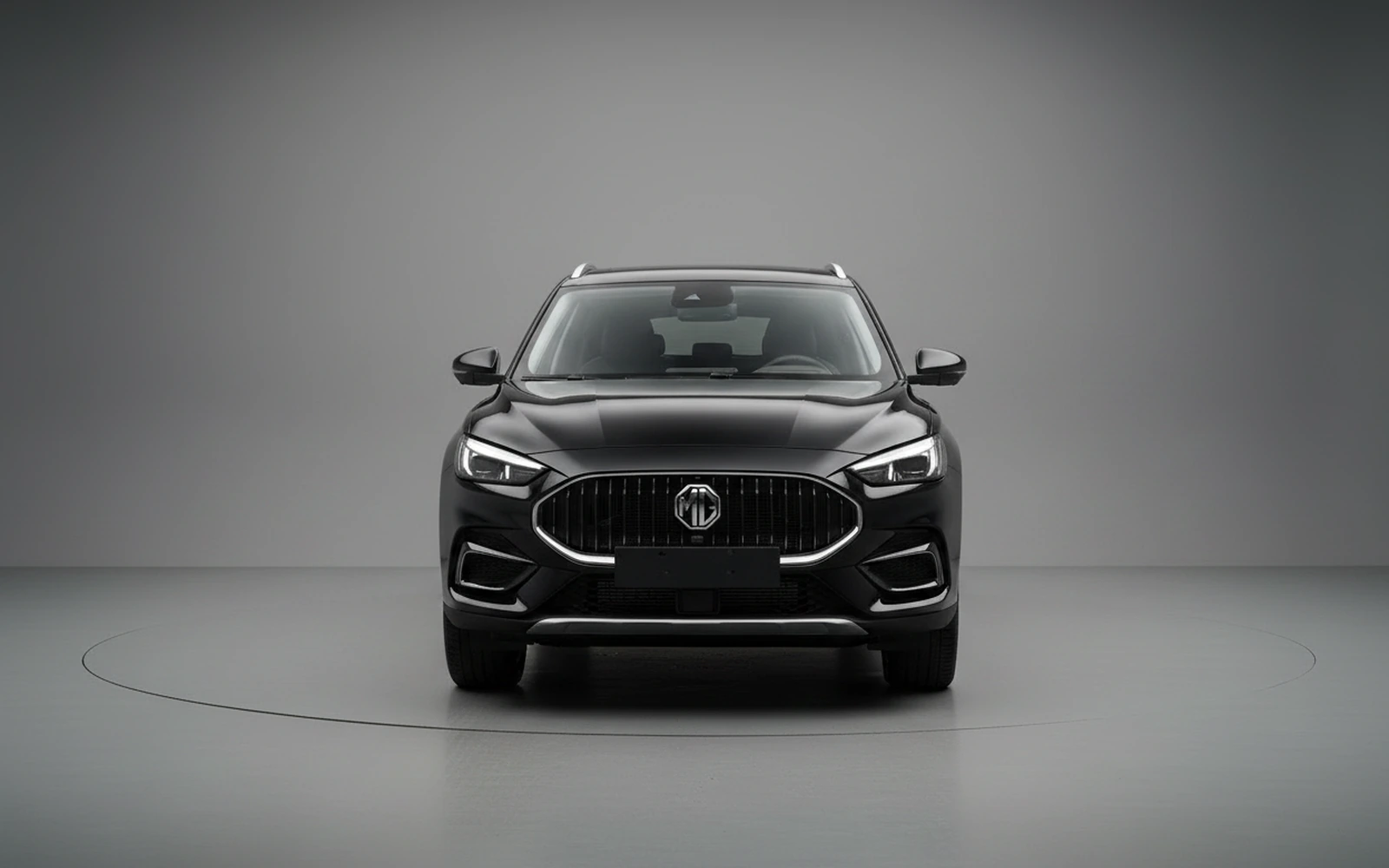 Mg One Negro 2025 — exterior side view