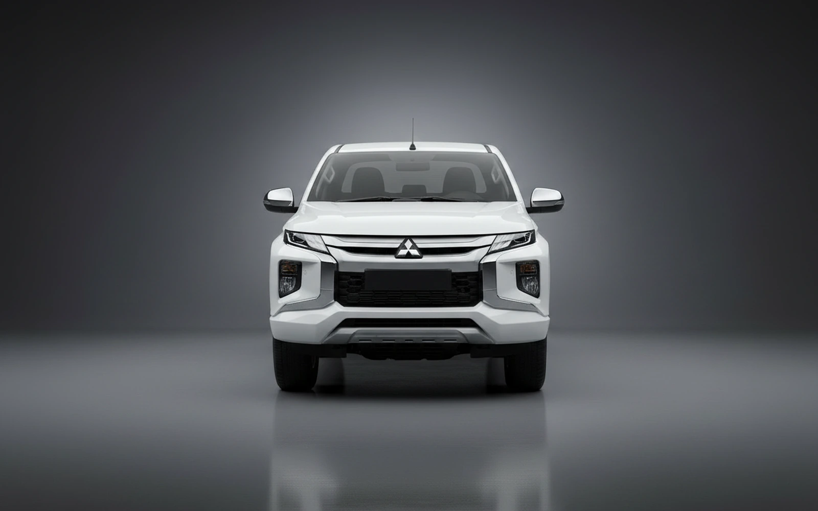 Mitsubishi L200 Double Cap Automatic White 2026 — exterior side view