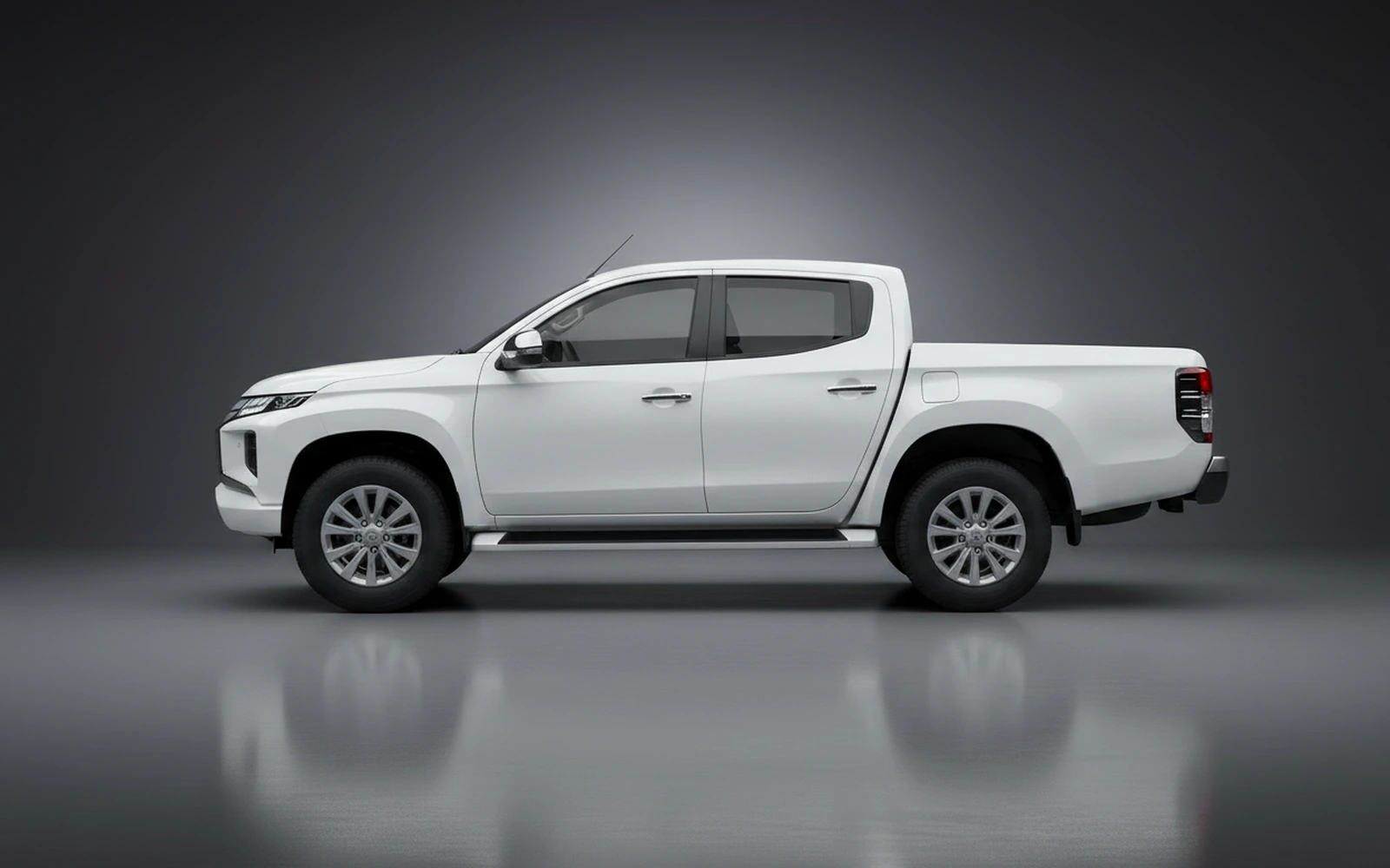 Mitsubishi L200 Double Cap Automatic White 2026 — exterior rear view