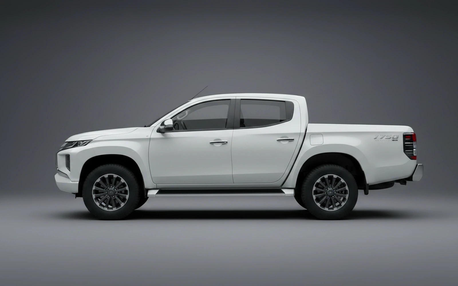 Mitsubishi L200 Double Cap Automatic White 2026 — exterior rear view