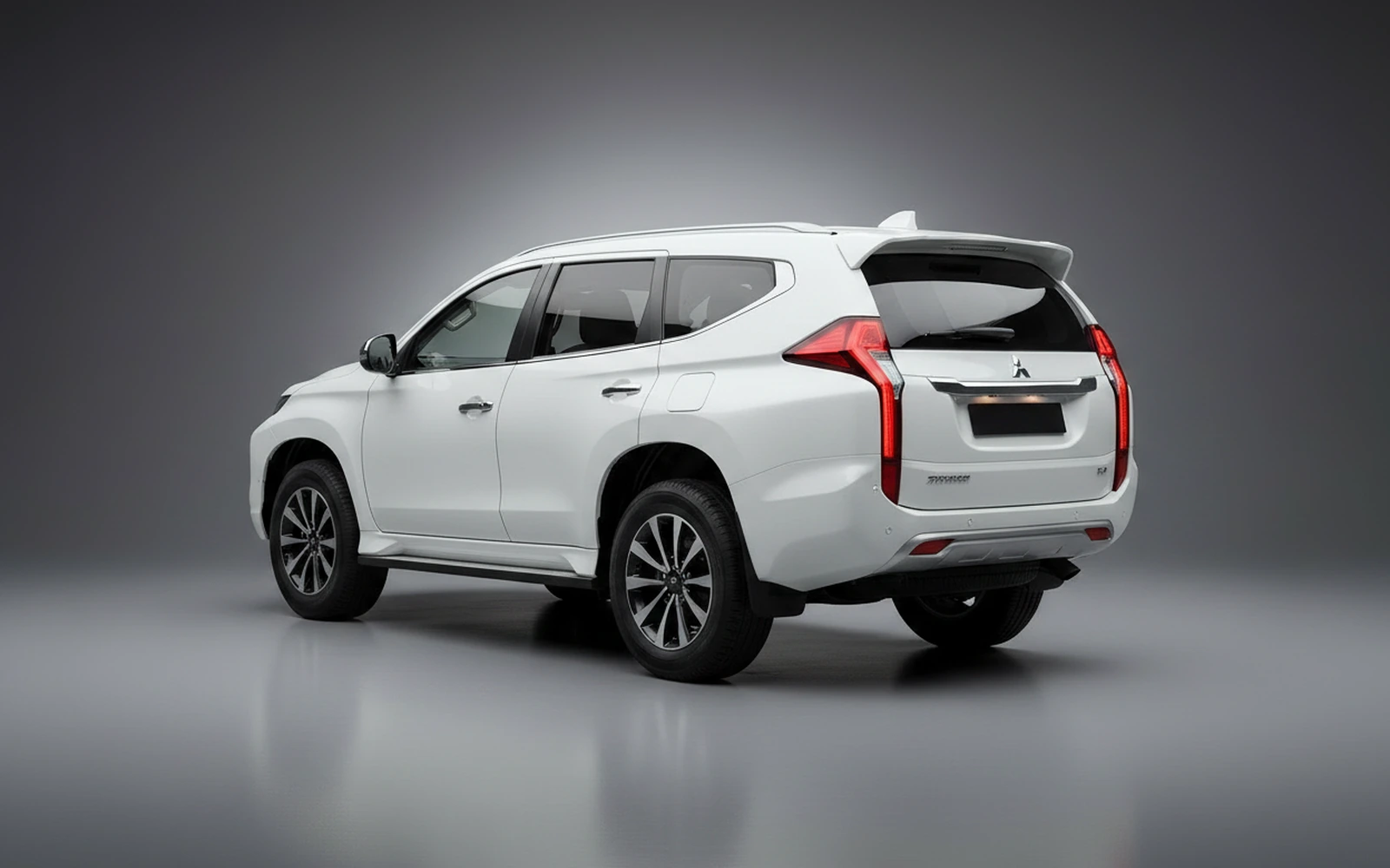 Mitsubishi Pajero (Montero) Sport 7-Seater Blanco 2023 — interior dashboard