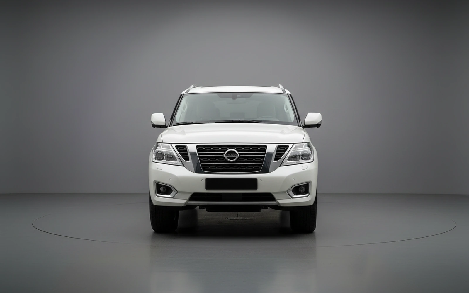 Nissan Patrol White 2021 — exterior side view