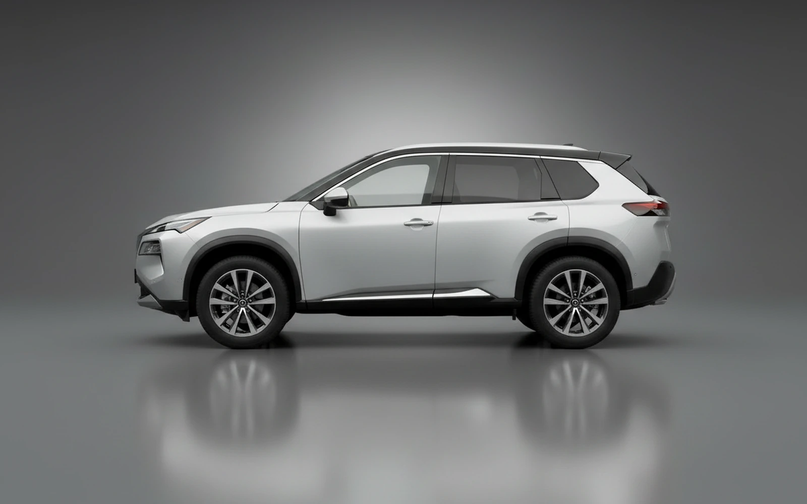 Nissan Rogue Silver 2024 — exterior rear view