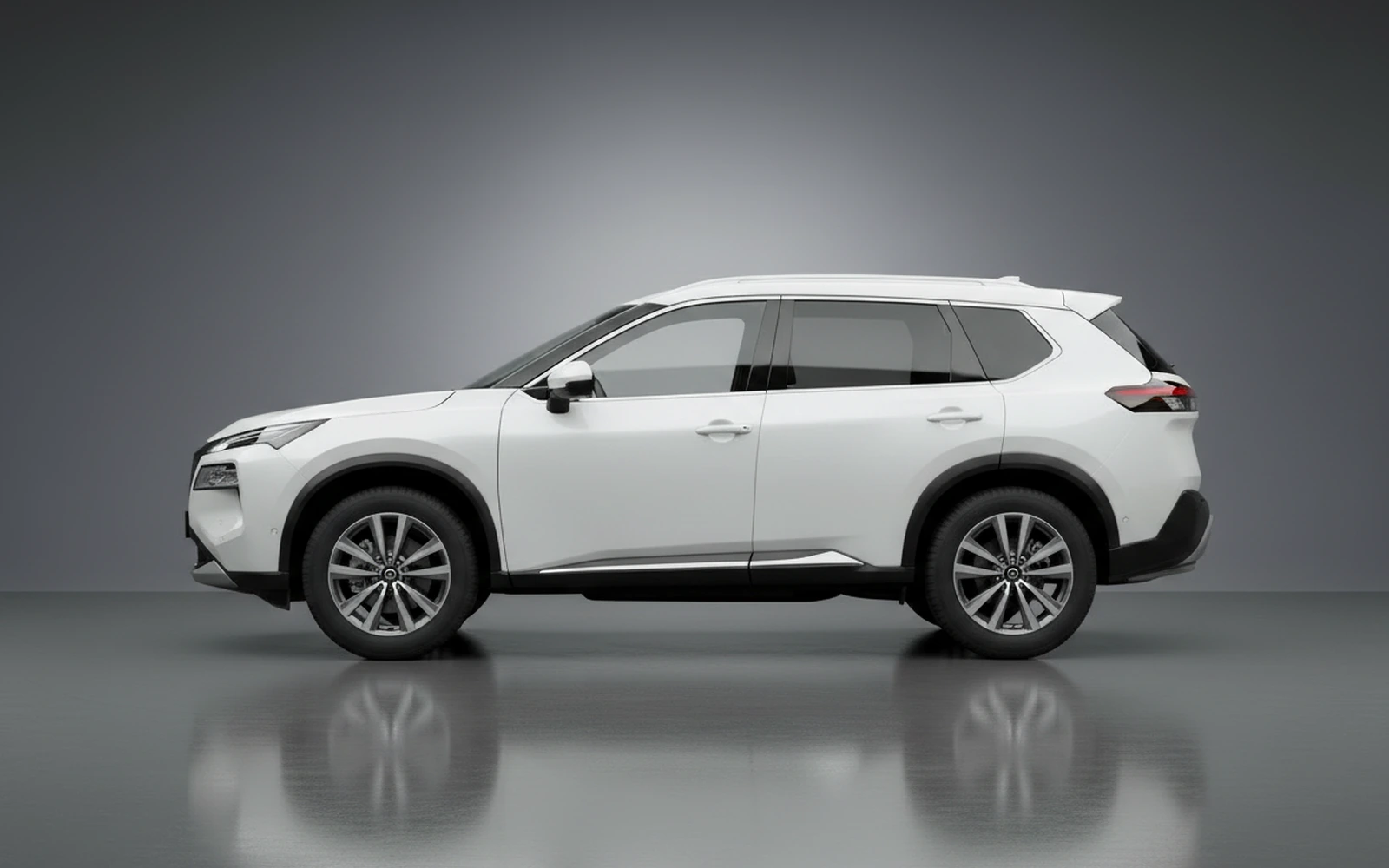 Nissan X Trail White 2026 — exterior rear view