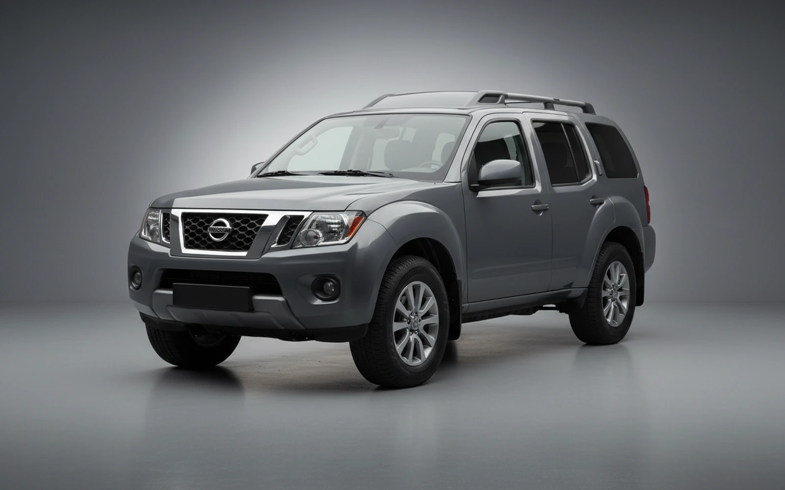 Nissan Xterra Gris 2022 for rent in Miami — exterior front view
