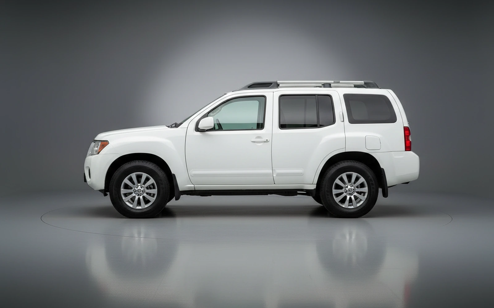 Nissan Xterra Blanco 2022 — exterior rear view