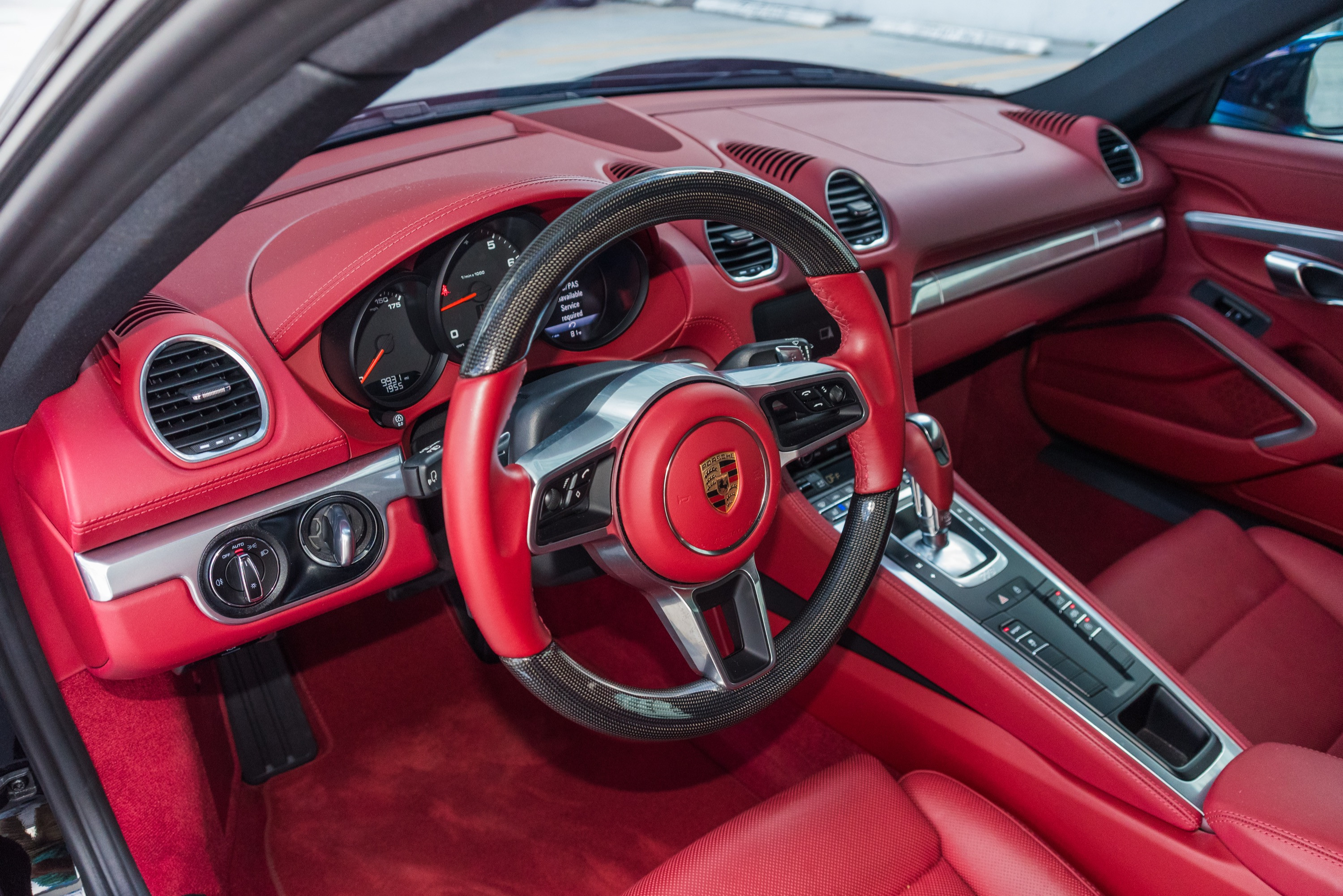 Porsche 718 Cayman White — photo 6