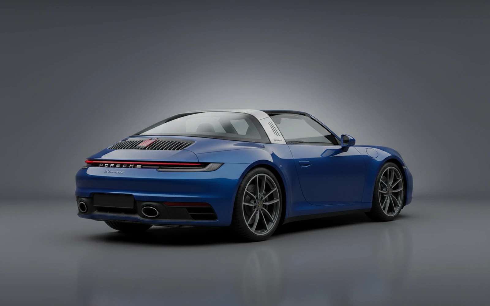 Porsche 911 Targa 4S Blue 2022 — interior dashboard