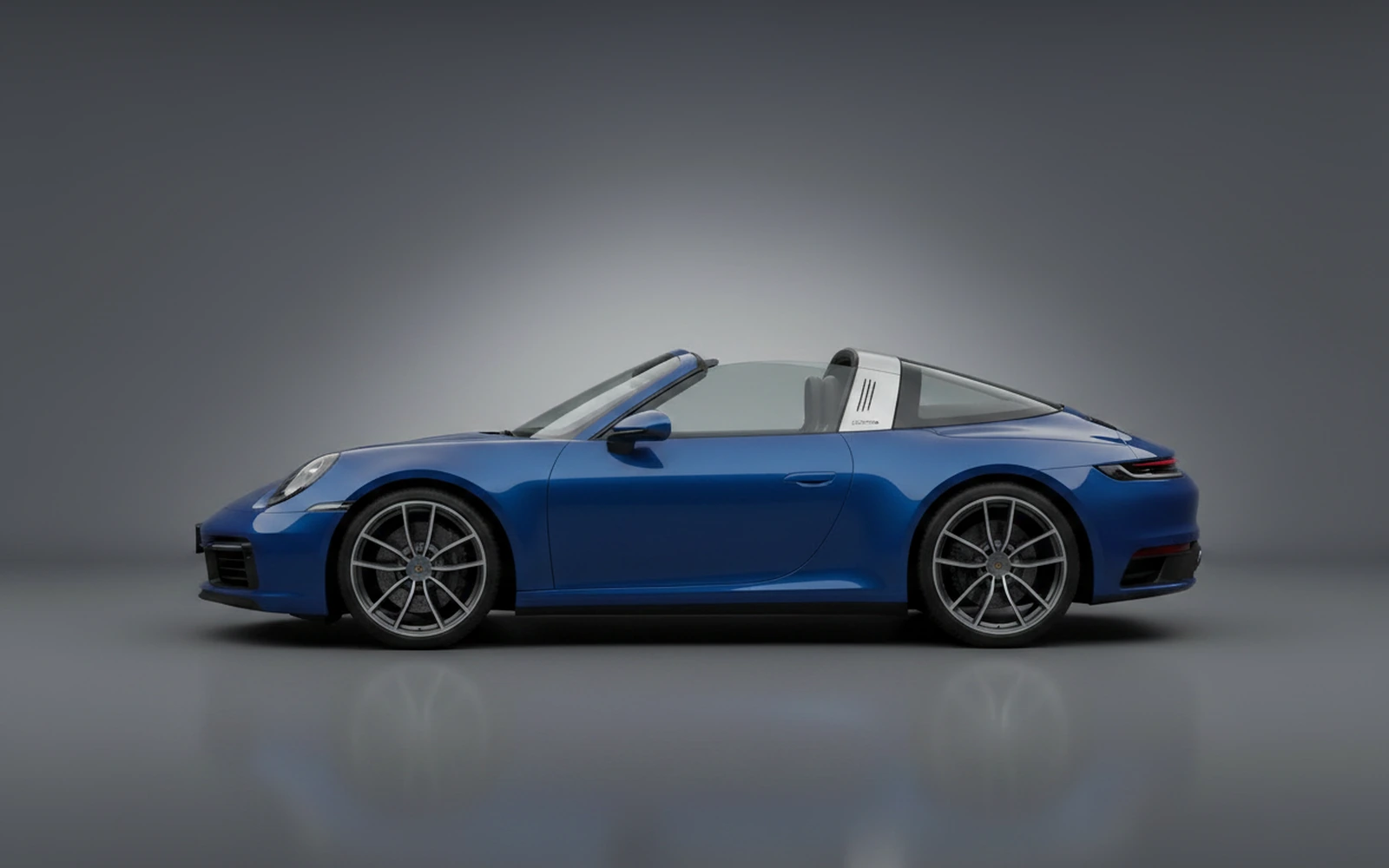 Porsche 911 Targa 4S Blue 2022 — exterior rear view