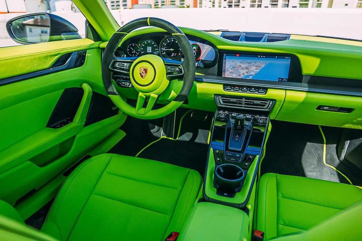 Porsche 911 Carrera S black rental in Miami