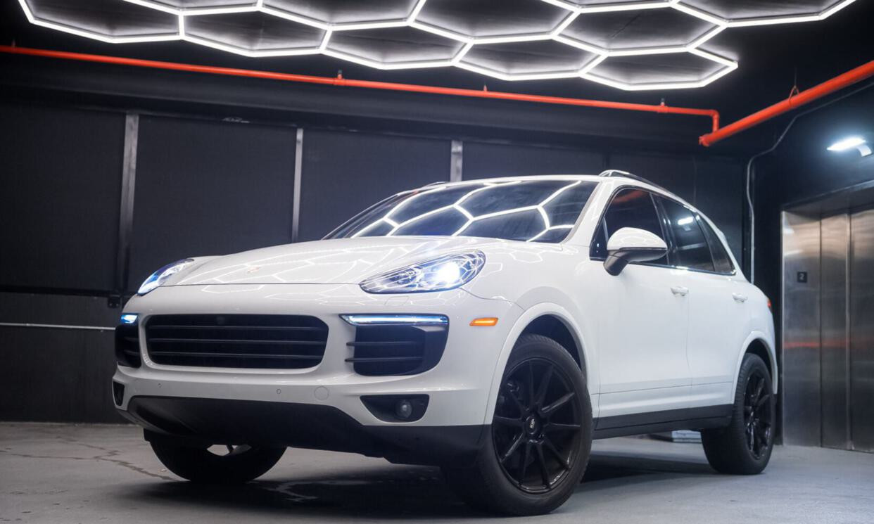 Porsche Cayenne Black 2017 for rent in Miami — exterior photo