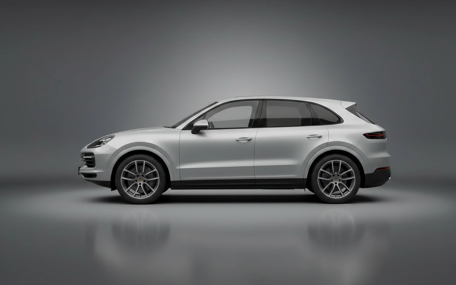 Porsche Cayenne Silver 2024 — exterior rear view