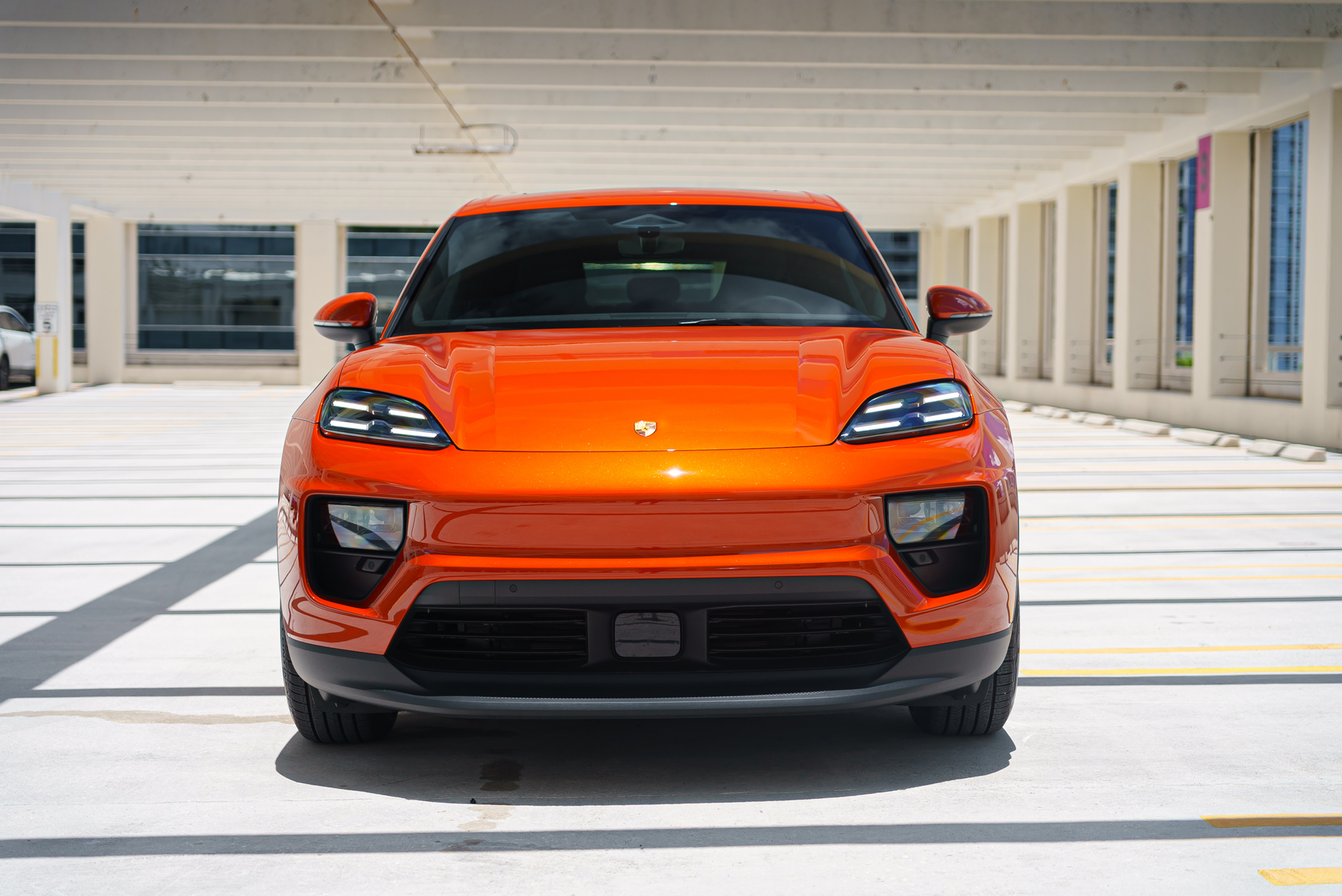 Porsche Macan Grey — interior seats
