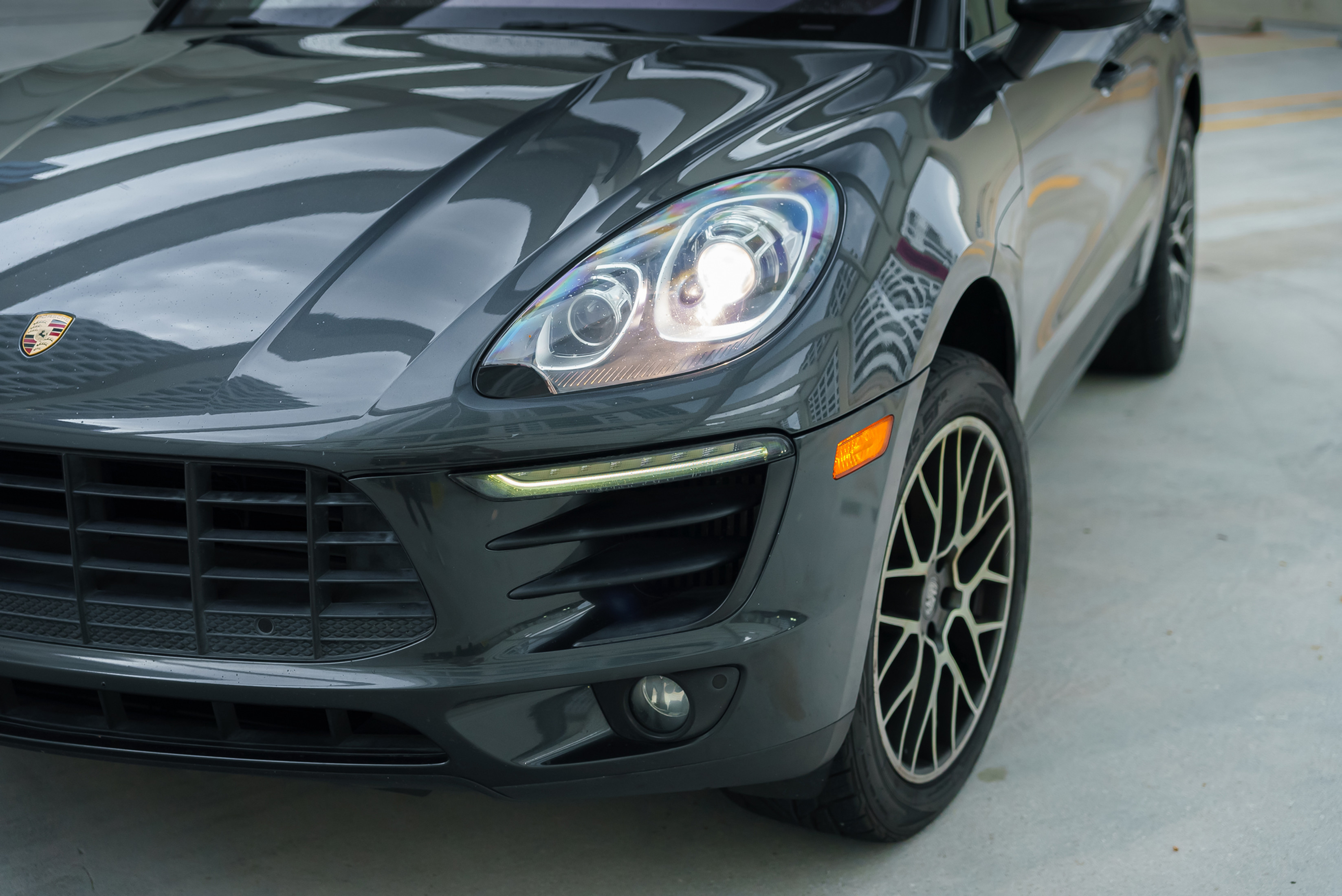 Porsche Macan White — photo 7