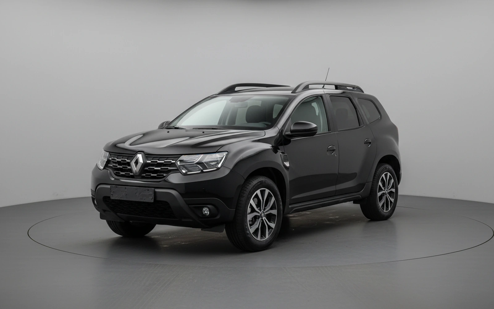 Renault Duster Black 2025 for rent in Miami — exterior front view