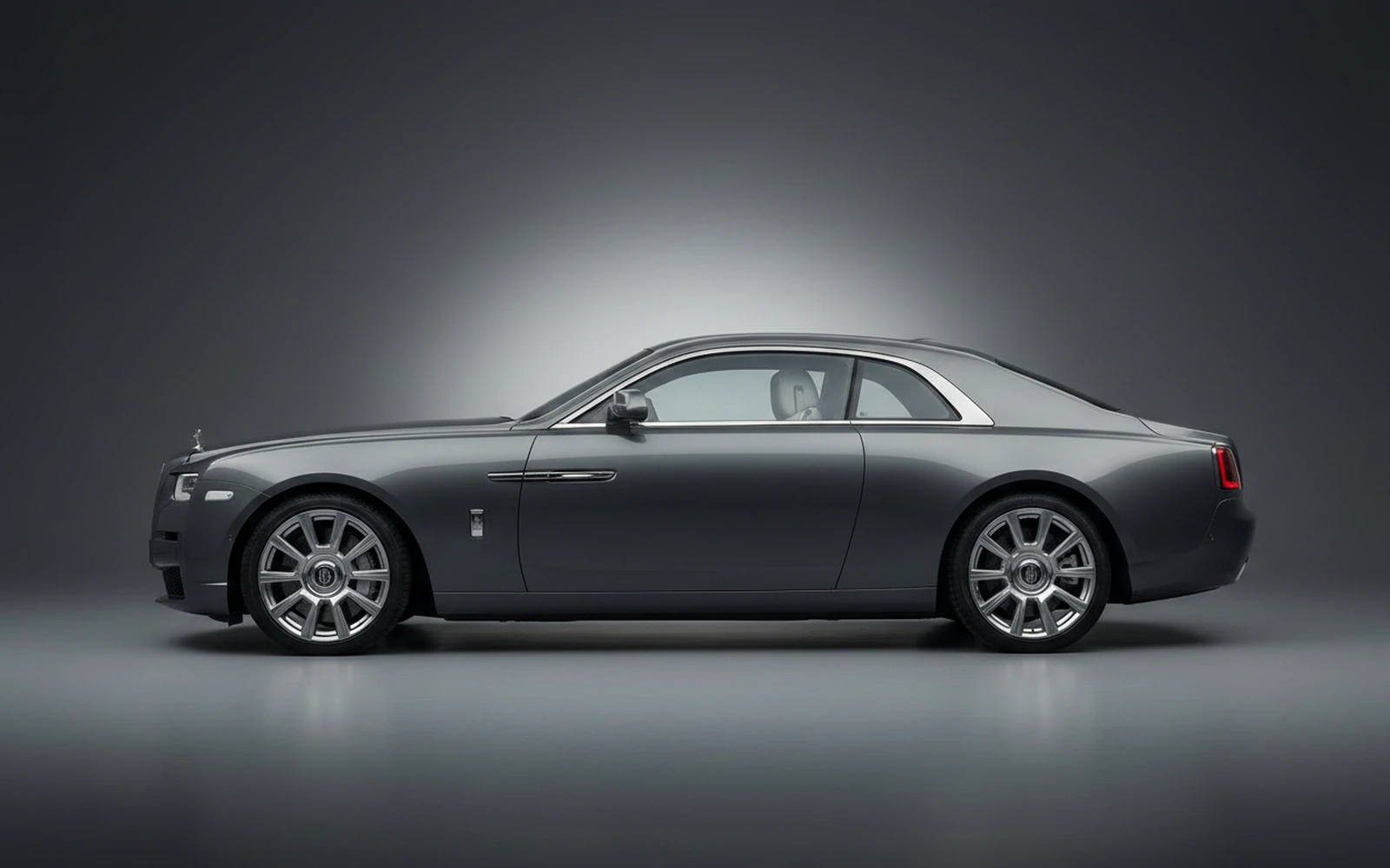 Rolls-Royce Spectre Royce Spectre Gris 2024 — exterior rear view