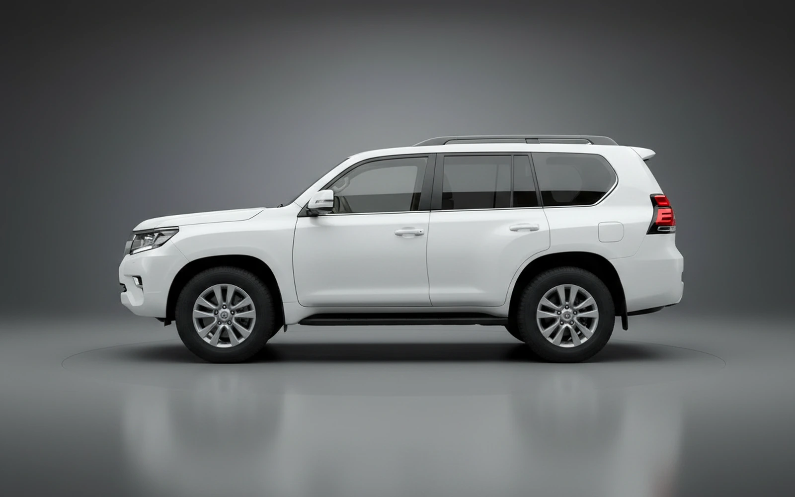 Toyota Land Cruiser 300 White 2023 — exterior rear view