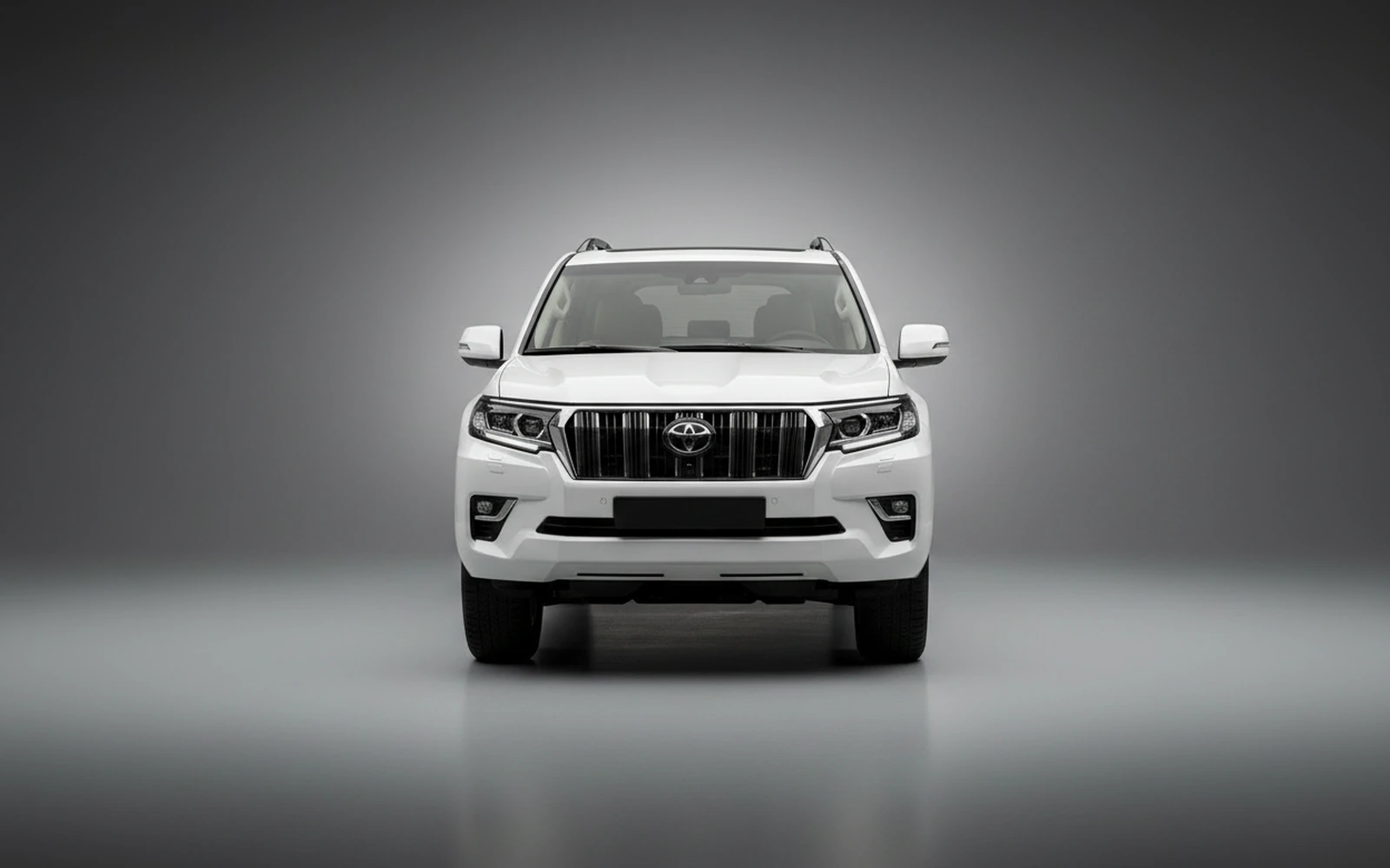 Toyota Land Cruiser 300 White 2025 — exterior side view