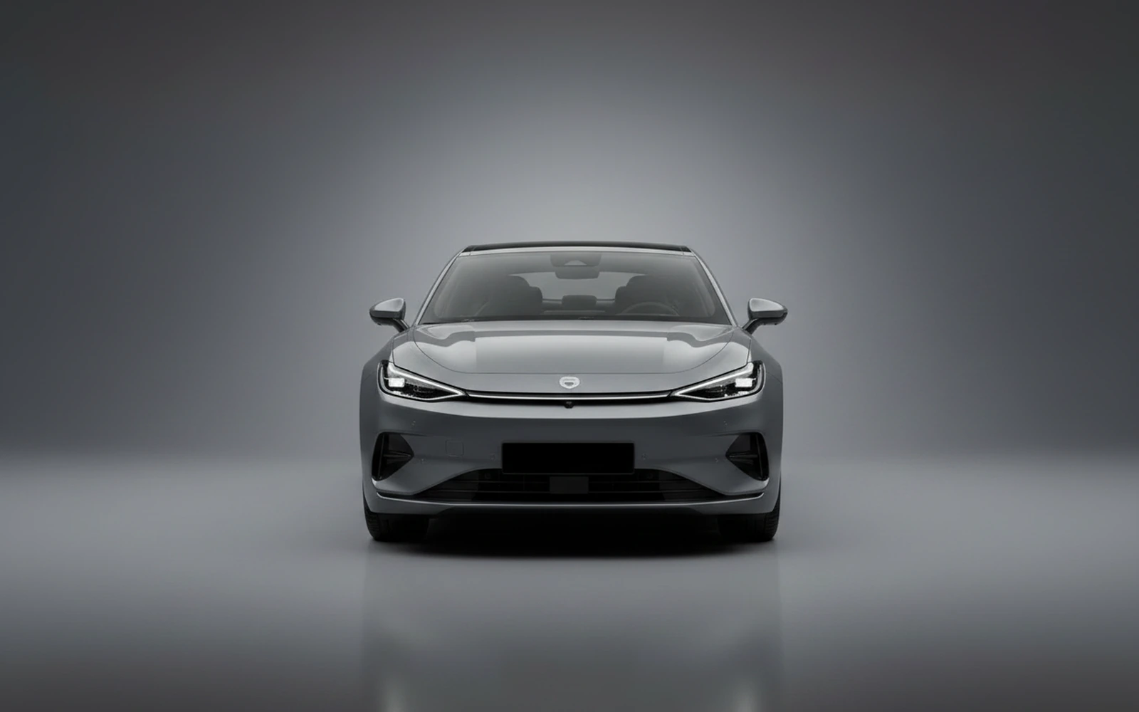 Zeekr 001 Gris 2025 — exterior side view
